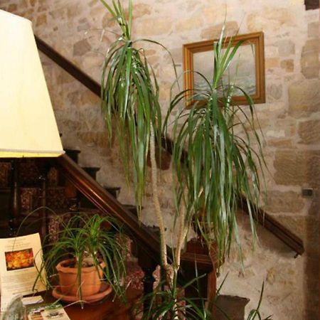 Chateau La Fleunie - Hotel Et Restaurant Condat-sur-Vezere Exterior photo