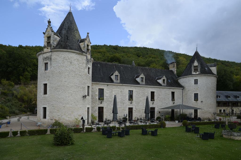 Chateau La Fleunie - Hotel Et Restaurant Condat-sur-Vezere Exterior photo